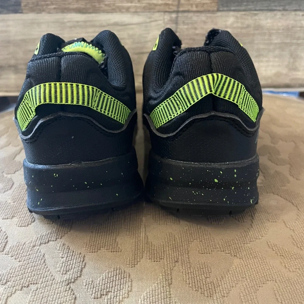Avia Upstate Low Boys Trail Sneakers Black Neon Green AA50140BB Size 12